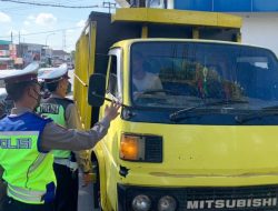 Satlantas Polres Batu Perketat Masuknya Hewan Ternak di Wilayah Kota Batu