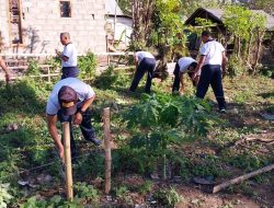 Prajurit Marinir Bantu Masyarakat Karya Bhakti dan Gotong Royong Bangun TPQ Darul Mustaghfirin