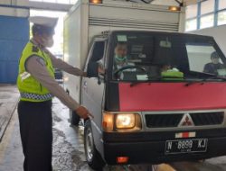 Tekan Laka lantas, Satlantas Polres Malang Gelar Ram Check Kendaraan Angkutan Umum dan Batang