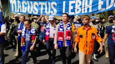 Baurkan Diri di Tengah Ribuan Aremania, Kombes Pol Buher Pastikan Perayaan HUT ke-35 Arema Berlangsung Damai