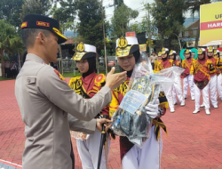 Raih 2 Penghargaan, Pocil Polres Batu Dapat Penghargaan dari Mantan Kasat Lantas Polres Batu