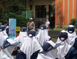 Satlantas Polresta Malang Kota Sosialisasi Ops Zebra Semeru 2022 di SMP dan SMA Al Kautsar Kota Malang