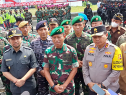 Pangdam V/Brw dan Kapolda Jatim Cek Pasukan Persiapan Pengamanan KTT G20 Bali