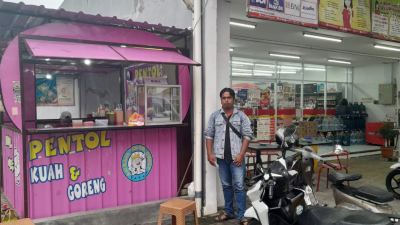 Aji Raja Pentol Asal Magetan, Sukses Berkat Sewa Teras Alfamart Plaosan