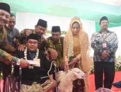 Di Jombang Pengantin Pria Maskawin Pakai Seekor Kambing