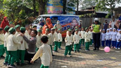 Satlantas Polres Malang Ajak Siswa-Siswi Usia Dini Belajar Sambil Bermain
