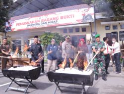 Polres Kediri Musnahkan Barang Bukti Narkoba Hasil Ops Pekat Semeru 2022