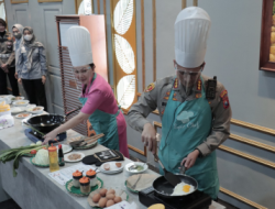 Nasgor Spesial Hasil Kreasi Kapolresta Malang Kota untuk Wisuda Purna Bhakti