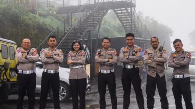 Pastikan Kontur Jalan Aman, Satlantas Polres Malang Tinjau Ruas Jalan Menuju Cafe 360 Bromo Hillside