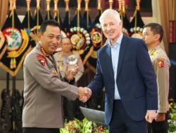 Kapolri Datangkan Manajemen Pengamanan Stadion dari Inggris