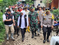 Kapolda Jatim Kunjungi Lokasi Pasca Banjir Bandang di Kab Bondowoso