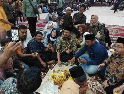 Gus Muhdlor Tumpengan Bareng 700 Pasukan Satrio Resik, Pahlawan Adipura 2023