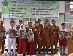 Pemkab Sidoarjo Bantu 1.000 Pasang Sepatu Boots