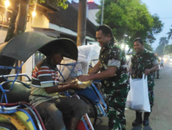 Hari Pertama Puasa Ramadhan, Dandim 0818 Turun ke Jalan Bagikan Takjil
