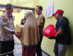 Berbagi Kasih di Bulan Suci Ramadhan, Polisi Malang Kota Bantu Korban Kebakaran
