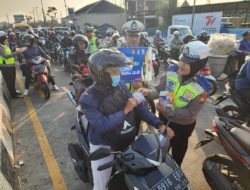 Tingginya Angka Laka di Kabupaten Malang Tak Menyurutkan Polisi Sosialisasikan Keselamatan Berlalu Lintas