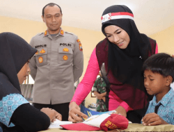 Dukung Program Minat Baca, Bhayangkari Cabang Malang Salurkan Buku Bacaan Bagi Pelajar