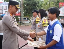 Relawan Penanganan Korban Laka Mendapatkan Penghargaan dari Kapolres Malang
