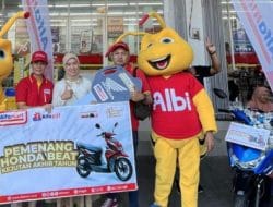 Kesetiaan Maya Berbelanja di Alfamart Berbonus Sepeda Motor
