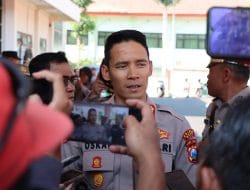 Kapolres Batu Geser Beberapa PJU dan Kapolsek Jajaran