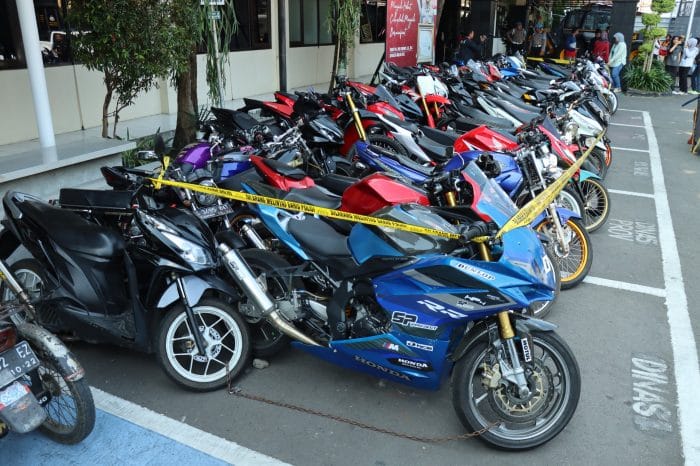 Kembali Polresta Malang Kota mengamankan ratusan kendaraan bermotor yang mengunakan knalpot brong