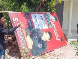 Tak Beritahu Kades, Baliho Bacaleg di Kabupaten Probolinggo Diturunkan