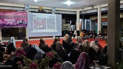 Ribuan Warga Kediri Hadiri Nonton Bareng Film Kejarlah Janji produksi KPU