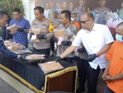 Polisi Malang Kota Gagalkan 11 Kg Ganja Siap Edar Asal Sumatera