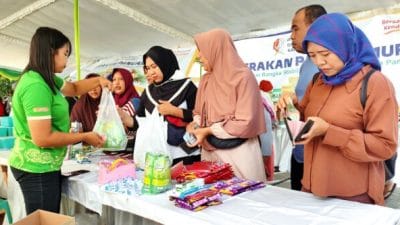 Warga Sambut Antusias Gerakan Pangan Murah Pemkab Bojonegoro