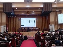 Sidang Pleno Hari Pertama Diwarnai Masalah, Terpaksa 1 TPS Dihitung Ulang