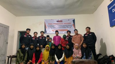 Mahasiswa UMM Melakukan Edukasi Membuat Konten Digital pada Kegiatan Pengabdian Masyarakat oleh Mahasiswa di Panti Asuhan Darul Iklhas Singosari