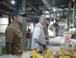Harga Beras Premium Naik di Kota Malang Akibat Masyarakat yang Overstock Jelang Ramadan