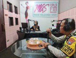 Melalui Talk Show Polantas Malang Kota Sampaikan Operasi Keselamatan di Radio