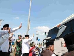Bupati Sanusi Berangkatkan 1.625 Calon Jemaah Haji Kabupaten Malang