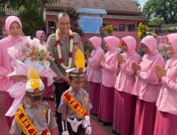Peduli Pendidikan, Kapolres Malang Resmikan Gedung TK Bhayangkari 11 Tumpang
