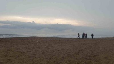 Pemkab Malang Siapkan Shuttle Bus ke Pantai Ngliyep