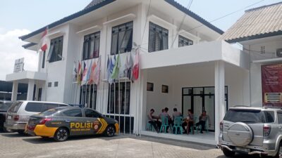 FT. Kantor Komisi Pemilihan Umum (KPU) Kabupaten Malang. (MemoX/nif).
