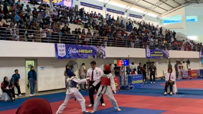 Ft: Pembukaan Kejurprov Taekwondo antar Pelajar dan Mahasiswa se Jawa Timur di GOR Ken Arok, Kota Malang.(MemoX/fat)
