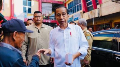 Ft: Presiden Joko Widodo blusukan ke Pasar Mawar, Kota Pontianak, Kalimantan Barat (Kalbar). (ist)
