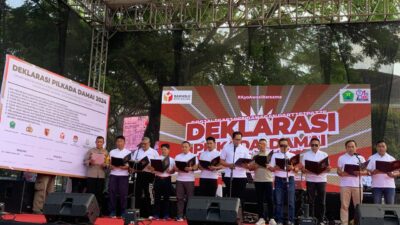 Ft: Pembacaan Deklarasi Pilkada Damai dipimpin oleh Ketua Bawaslu Kota Malang, Mochamad Arifudin.(MemoX/fat)