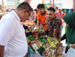 Berjuang Kendalikan Inflansi Daerah, Plt Bupati Malang Buka Pasar Murah 2024