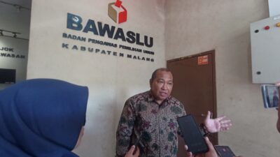 FT. Ketua Bawaslu Kabupaten Malang M Wahyudi. (MemoX/nif).