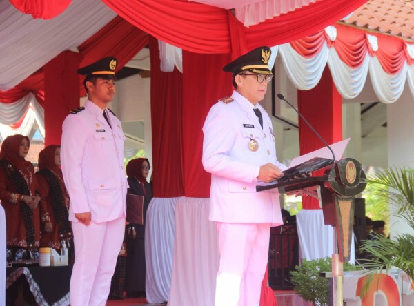Upacara HJB Ke-347, Pj Bupati Adriyanto Ajak Bersinergi Wujudkan Bojonegoro Makmur Sejahtera