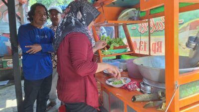 Warga Kota Malang Antusias Dukung Program Makan Gratis Heri Cahyono-Ganis Rumpoko