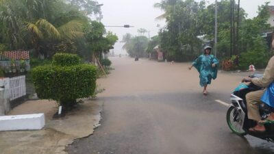 Hujan Deras Sebabkan Banjir di Dua Titik di Kabupaten Malang, 30 Rumah dan Kantor Kecamatan Terdampak