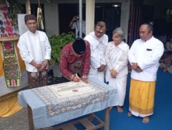 Bupati Malang Salurkan Dana Hibah Rp15 Juta Untuk Pura