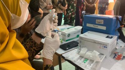 6.500 Siswi SMP Kota Malang Dapatkan Vaksinasi HPV