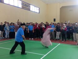 Mangkrak Puluhan Tahun, Gedung Serbaguna Korpri Kini Turut Difungsikan Lapangan Badminton
