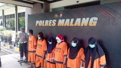 FT. 6 orang pemilik kopi cetol yang diamankan Polres Malang. (MemoX/nif).