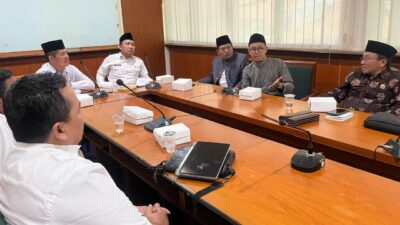 Saat Rapat Di Aula Mini Pemkab Sampang (Memo X/Yusuf)